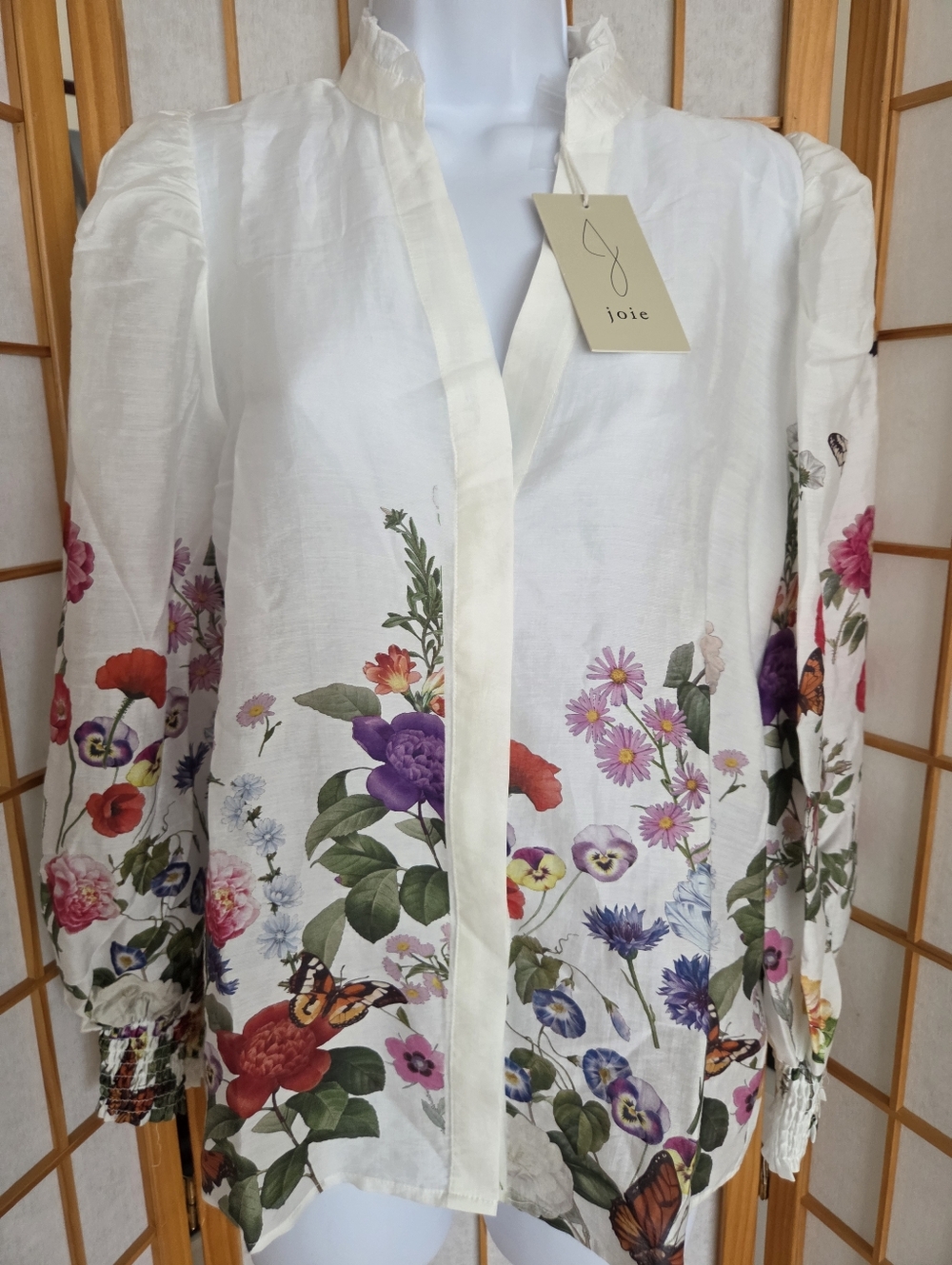 NWT WOMENS JOIE FLORAL LIGHT SILKY LAYOCELL LONG SLEEVES  BLOUSE SMALL